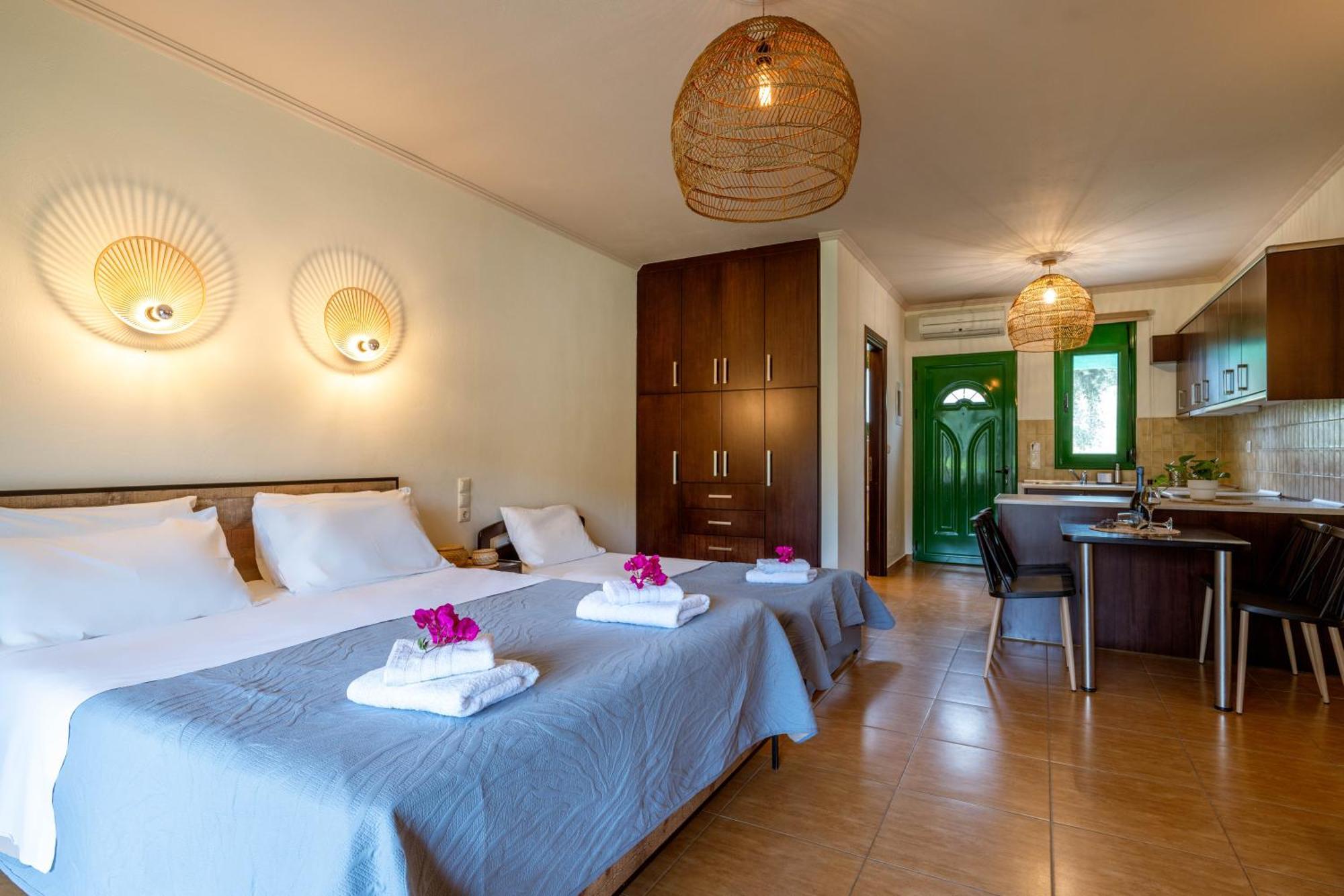 Aiora Suites Sivota  Bagian luar foto